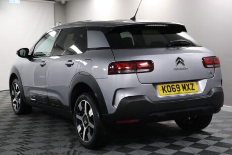 Citroen C4 Cactus PURETECH FLAIR S/S 10