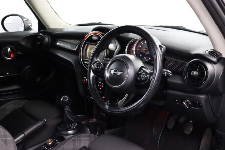 Mini Hatch COOPER S 3