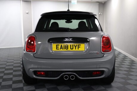 Mini Hatch COOPER S 8