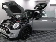 Mini Hatch COOPER S 16