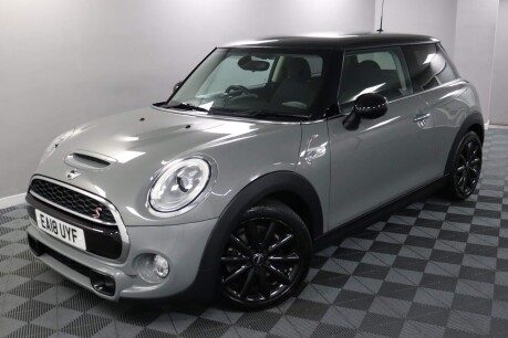 Mini Hatch COOPER S 20