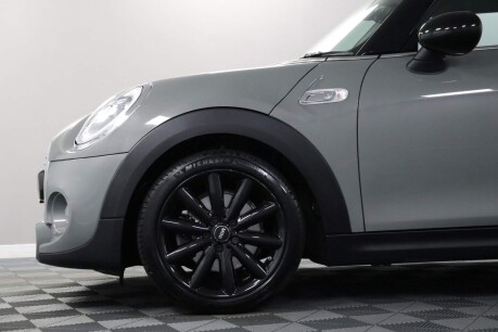 Mini Hatch COOPER S 27