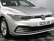 Volkswagen Golf LIFE TSI 23