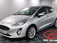 Ford Fiesta TITANIUM 1