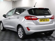 Ford Fiesta TITANIUM 10