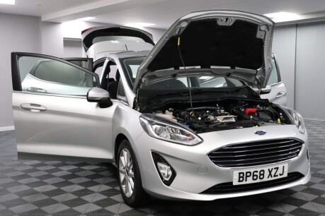 Ford Fiesta TITANIUM 15