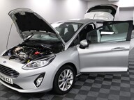 Ford Fiesta TITANIUM 16