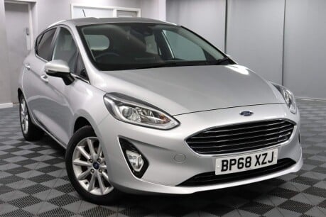 Ford Fiesta TITANIUM 19