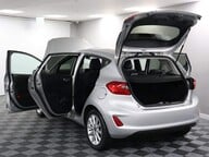 Ford Fiesta TITANIUM 21