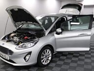 Ford Fiesta TITANIUM 13