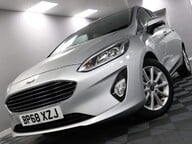 Ford Fiesta TITANIUM 17