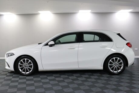 Mercedes-Benz A Class A 180 D SPORT 18