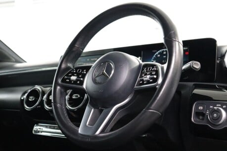 Mercedes-Benz A Class A 180 D SPORT 13