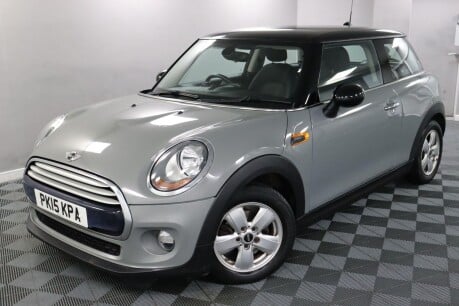 Mini Hatch COOPER 20