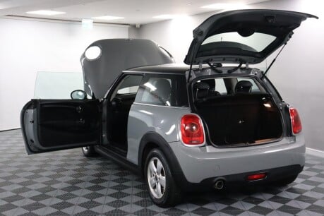 Mini Hatch COOPER 21