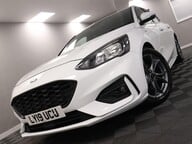 Ford Focus ST-LINE 30