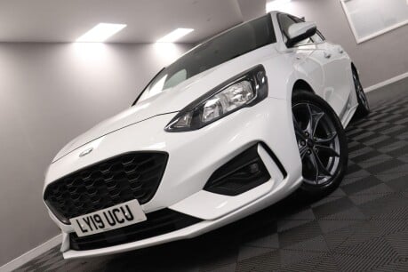 Ford Focus ST-LINE 30