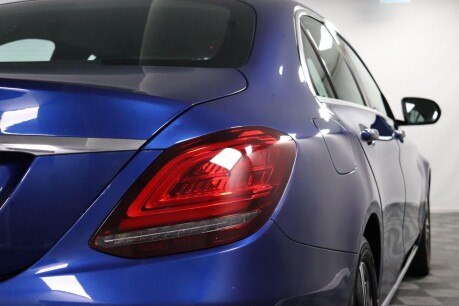 Mercedes-Benz C Class C 200 SPORT PREMIUM MHEV 38