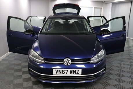 Volkswagen Golf SE TSI BLUEMOTION TECHNOLOGY DSG 7