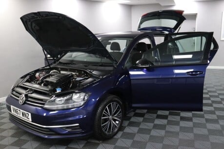 Volkswagen Golf SE TSI BLUEMOTION TECHNOLOGY DSG 16