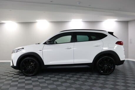 Hyundai TUCSON CRDI N LINE MHEV 18