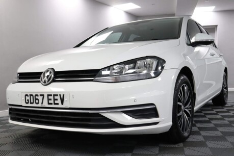 Volkswagen Golf SE NAVIGATION TDI BLUEMOTION TECHNOLOGY DSG 28