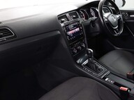 Volkswagen Golf SE NAVIGATION TDI BLUEMOTION TECHNOLOGY DSG 34