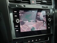 Volkswagen Golf SE NAVIGATION TDI BLUEMOTION TECHNOLOGY DSG 38