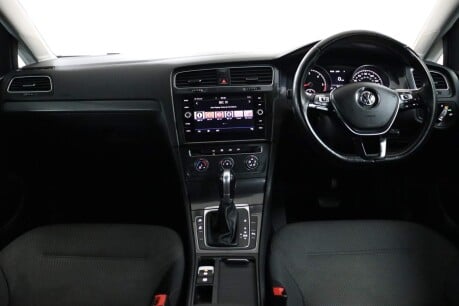 Volkswagen Golf SE NAVIGATION TDI BLUEMOTION TECHNOLOGY DSG 41