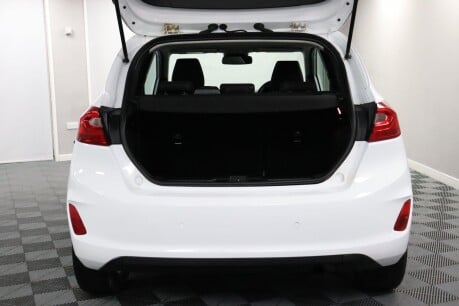 Ford Fiesta TITANIUM 14