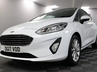 Ford Fiesta TITANIUM 28