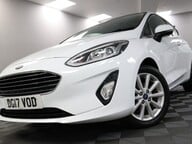 Ford Fiesta TITANIUM 32