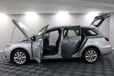 SEAT Leon TSI SE 4