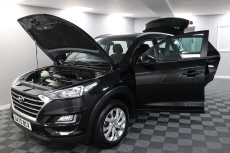 Hyundai TUCSON GDI SE NAV 16