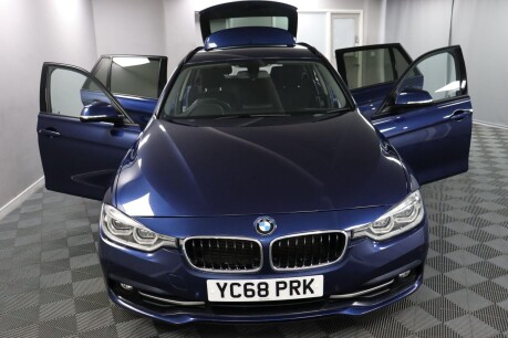 BMW 3 Series 318D SPORT TOURING 7