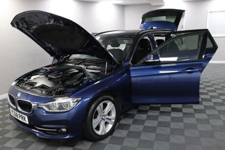 BMW 3 Series 318D SPORT TOURING 16