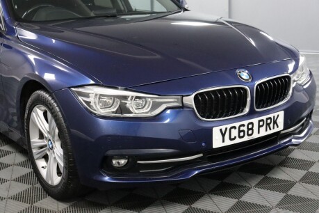 BMW 3 Series 318D SPORT TOURING 26