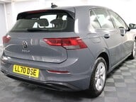 Volkswagen Golf LIFE ETSI DSG 11