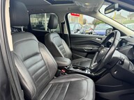 Ford Kuga ST-LINE X 10