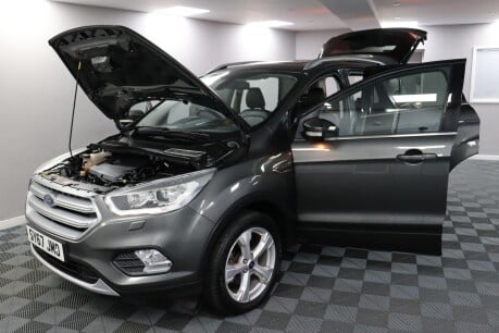 Ford Kuga ST-LINE X 16