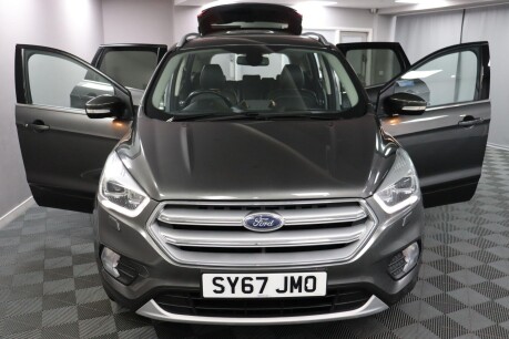 Ford Kuga ST-LINE X 8