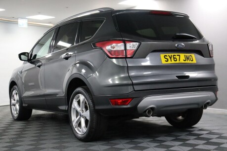 Ford Kuga ST-LINE X 15