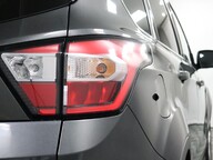 Ford Kuga ST-LINE X 23