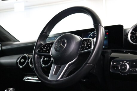 Mercedes-Benz A Class A 180 SE 13