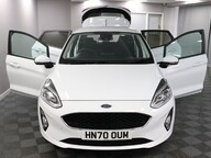 Ford Fiesta TREND MHEV 7