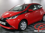 Toyota Aygo VVT-I X-PLAY 1