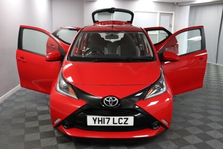 Toyota Aygo VVT-I X-PLAY 7