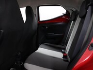 Toyota Aygo VVT-I X-PLAY 39