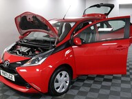 Toyota Aygo VVT-I X-PLAY 16