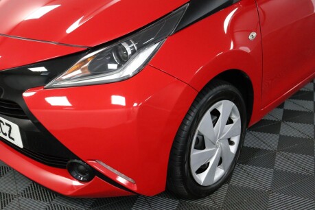 Toyota Aygo VVT-I X-PLAY 31